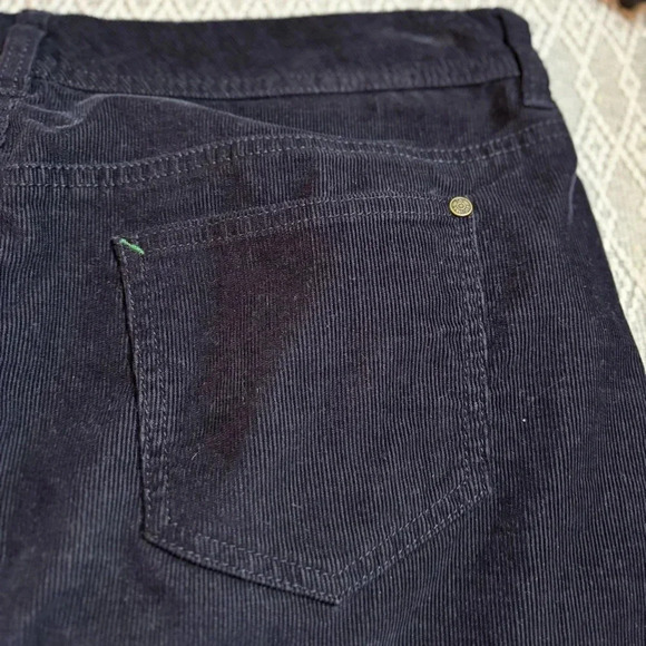 Tommy Hilfiger Fine Corduroy Straight Skirt, Navy. Size 10. Front Button/Zipper - Picture 3 of 4